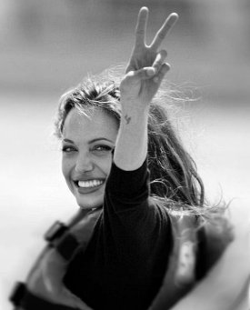 Angelina Jolie VOIGHT